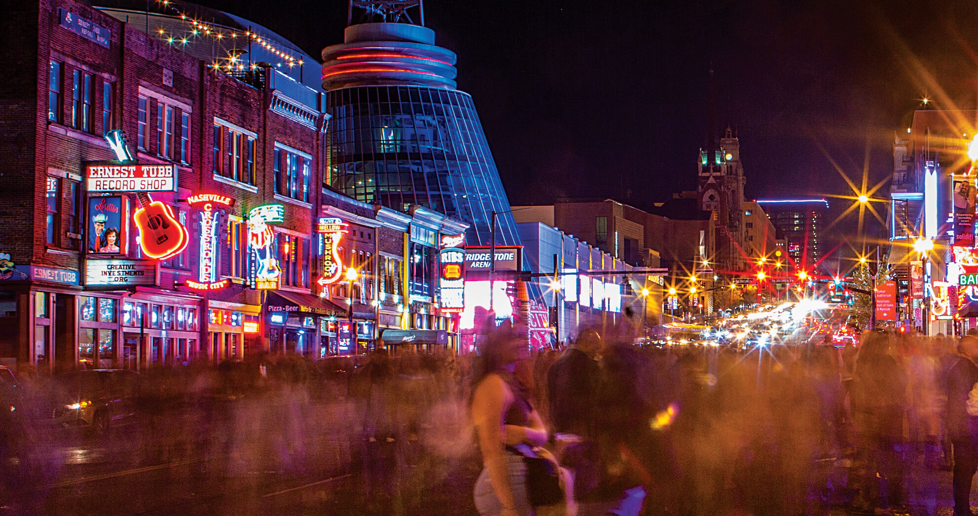 ’Round This Town: Some Lower Broadway Workers Allege Racist Treatment